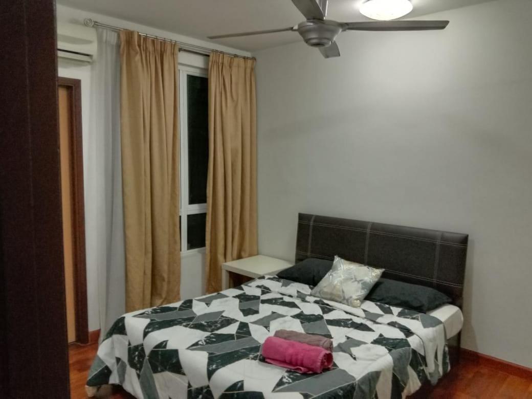 Klcc Putri Yks 7Pax Kuala Lumpur Apartment — Photos 1